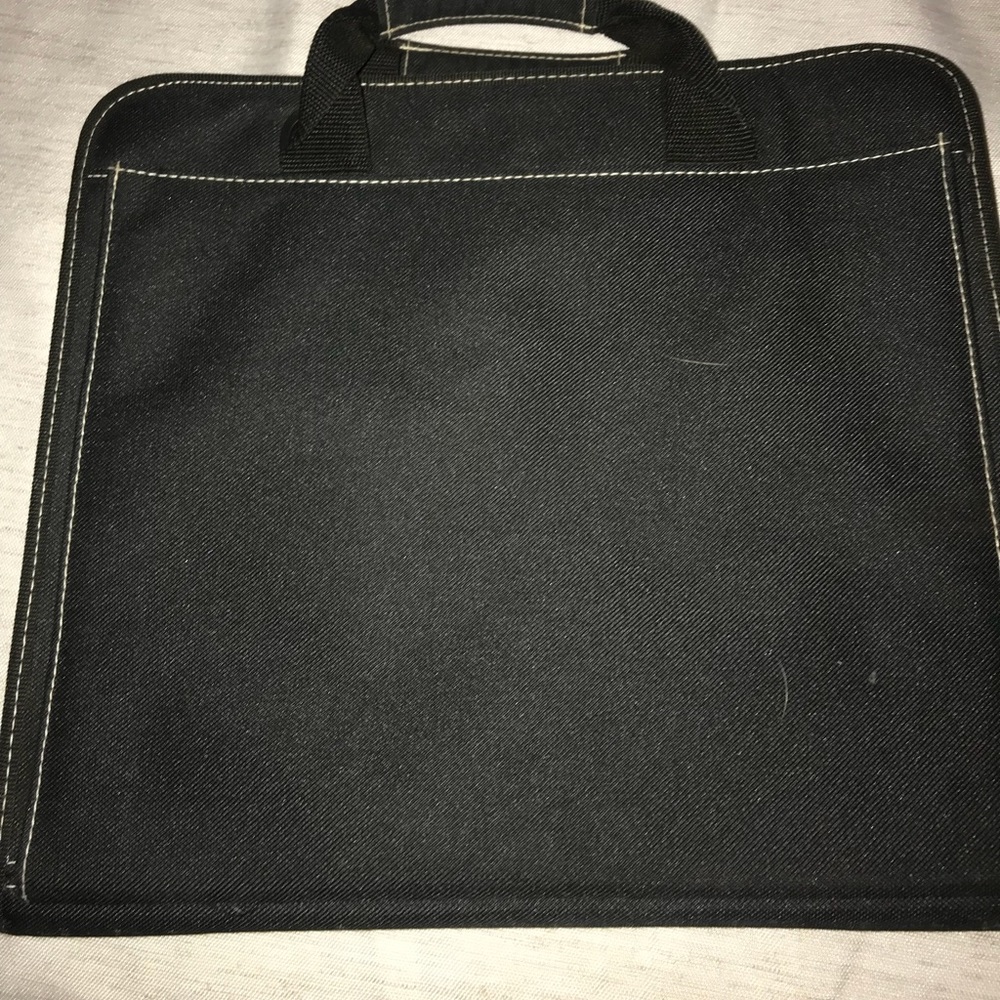 Canvas Portfolio/file holder